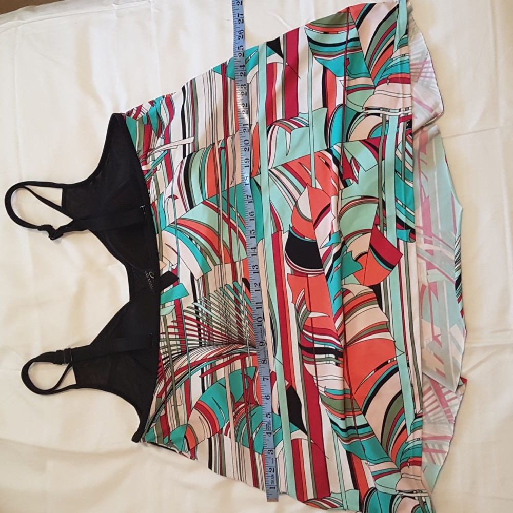 Tankini Top - Picture 7 of 10